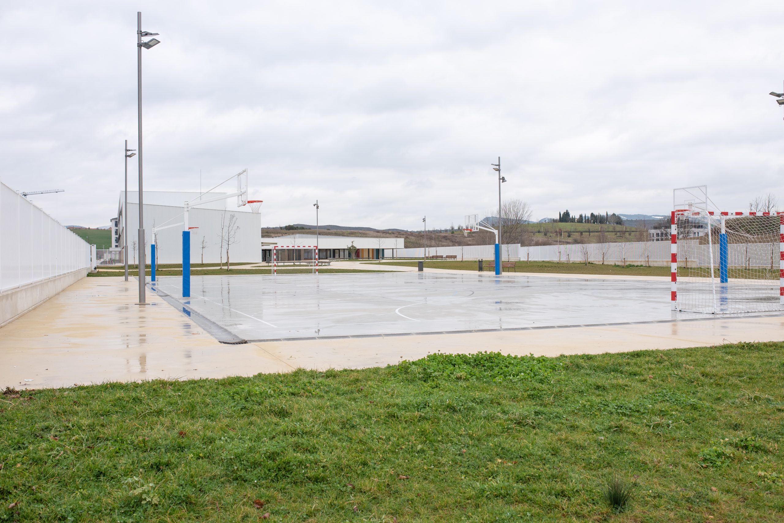 CP Paderborn-Lezkairu Campo Futbol Baloncesto 2